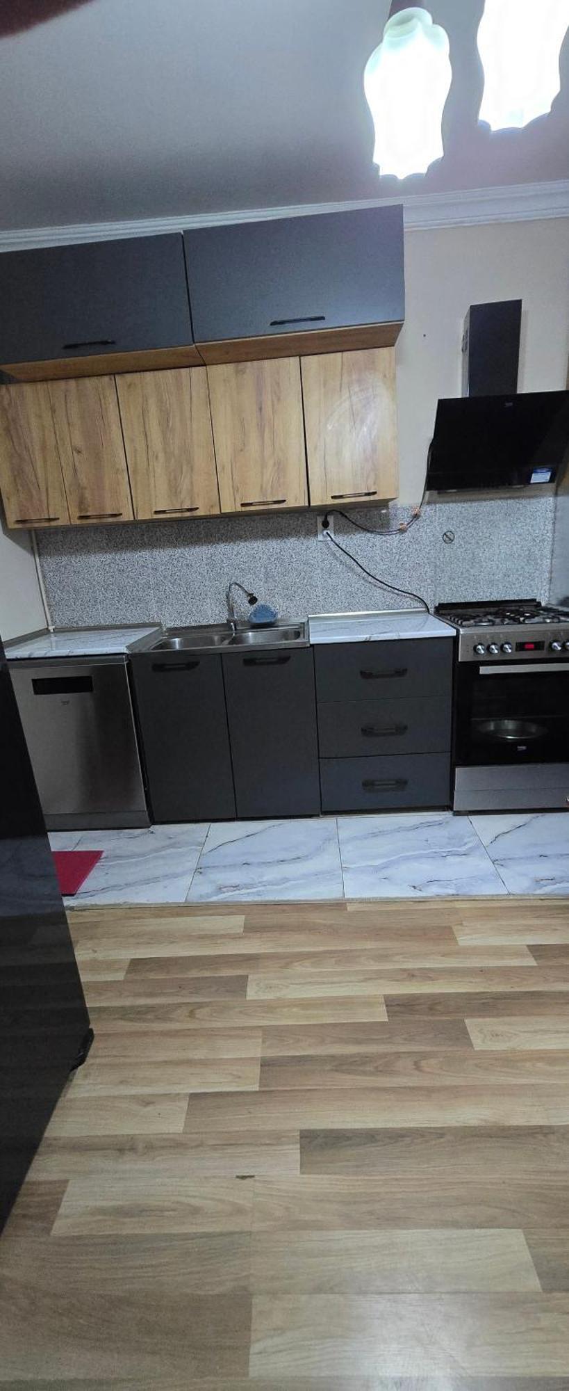 Apartment Zurabi Батуми Екстериор снимка